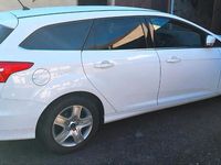 Gebraucht Ford Focus 125 PS (91 kW) 2017 Weiß Kombi