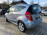 Gebraucht Mercedes A150 95 PS (69 kW) 2008 Blau Limousine