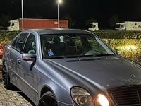 Gebraucht Mercedes E320 224 PS (164 kW) 2003 Blau Limousine