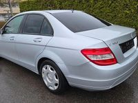 Gebraucht Mercedes C180 156 PS (114 kW) 2010 Silber Limousine
