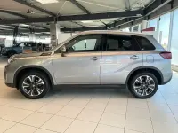 Gebraucht Suzuki Vitara Comfort+ 129 PS (94 kW) 2023 Galactic gray metallic SUV