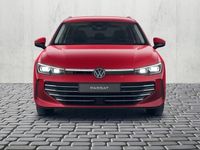 Gebraucht VW Passat Elegance 150 PS (110 kW) 2024 Rot Kombi