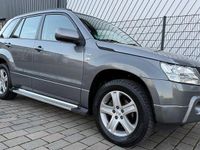 Gebraucht Suzuki Grand Vitara 129 PS (94 kW) 2009 Grau SUV