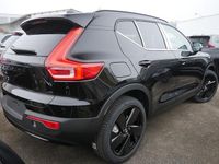 Neu Volvo XC40 Plus 163 PS (119 kW) 2025 Onyx schwarz SUV
