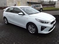Gebraucht Kia Ceed Vision 136 PS (100 kW) 2020 Weiß Kleinwagen