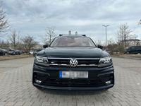 gebraucht VW Tiguan Allspace R-Line Highline 4 Motion 2.0 TDI black AHK