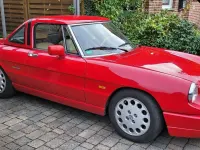 Gebraucht Alfa Romeo Spider 120 PS (88 kW) 1990 Rot Cabrio