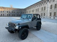 Gebraucht Jeep Wrangler 175 PS (128 kW) 2000 Silber SUV