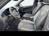 Gebraucht VW Tiguan Pro 200 PS (147 kW) 2024 Grau SUV