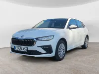 Gebraucht Skoda Scala Essence 116 PS (85 kW) 2024 Moonweiss metallic Kleinwagen