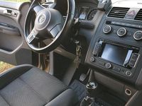 Gebraucht VW Touran 105 PS (77 kW) 2013 Gold Van / Kleinbus