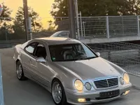 Gebraucht Mercedes CLK230 193 PS (141 kW) 2001 Silber Coupé