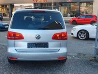 Gebraucht VW Touran Cup 105 PS (77 kW) 2014 Silber Van / Kleinbus