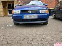 Gebraucht VW Polo 54 PS (39 kW) 1995 Blau Kleinwagen