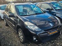Gebraucht Renault Clio GrandTour Dynamique 101 PS (74 kW) 2011 Schwarz Kombi