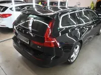 Gebraucht Volvo V60 Core 197 PS (144 kW) 2023 Schwarz Kombi