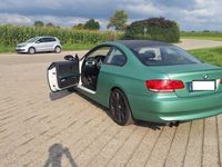 Gebraucht BMW 325 296 PS (217 kW) 2009 Weiß Coupé