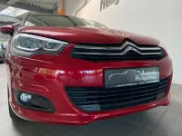 Używany Citroën C4 110 KM (80 kW) 2018 Czerwony Sedan/Limuzyna