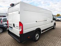 Gebraucht Peugeot Boxer 140 PS (102 kW) 2024 Weiß Van