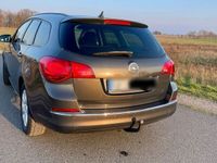 gebraucht Opel Astra Sports Tourer J 1.6 Diesel Klima AKH Sitzheizung TOP