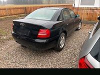 Gebraucht Audi A4 125 PS (91 kW) 2000 Schwarz Limousine