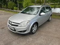 Usata Opel Astra 120 CV (88 kW) 2007 Argento Berlina