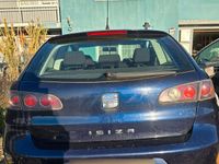 Second-hand Seat Ibiza Reference 105 CP (77 kW) 2007 Albastru Hatchback