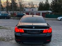 Gebraucht BMW 730 245 PS (180 kW) 2010 Schwarz Limousine