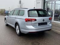 Gebraucht VW Passat Business 150 PS (110 kW) 2022 Silber Kombi