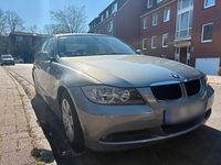 Gebraucht BMW 318 143 PS (105 kW) 2008 Grau Limousine