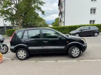 Gebraucht Ford Fusion 75 PS (55 kW) 2006 Schwarz Kleinwagen