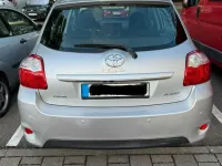 Gebraucht Toyota Auris 99 PS (72 kW) 2010 Grau Kleinwagen