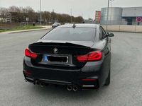 gebraucht BMW M4 Coupé M-Performance