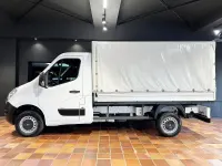Second-hand Renault Master 131 CP (96 kW) 2018 Alb Van