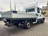 Gebraucht Iveco Daily 136 PS (100 kW) 2018 Weiß Limousine