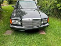 Gebraucht Mercedes E500 252 PS (185 kW) 1990 Schwarz Limousine