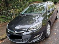 Gebraucht Opel Astra Edition 120 PS (88 kW) 2012 Schwarz Kombi