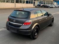 Gebraucht Opel Astra 116 PS (85 kW) 2009 Grau Kleinwagen
