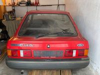 Gebraucht Ford Escort 73 PS (53 kW) 1988 Rot Kleinwagen