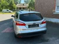 Gebraucht Ford Focus 116 PS (85 kW) 2014 Grau Kombi