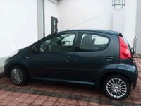 Gebraucht Peugeot 107 60 PS (44 kW) 2009 Grau Kleinwagen