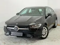 Gebraucht Mercedes CLA200 Shooting Brake 150 PS (110 kW) 2021 Schwarz Kombi