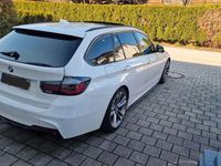 Gebraucht BMW 325 Shadowline 218 PS (160 kW) 2014 Weiß Kombi