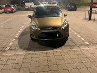 Gebraucht Ford Fiesta 81 PS (59 kW) 2011 Gold Kleinwagen