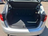 Gebraucht BMW 220 Luxury Line 192 PS (141 kW) 2016 Glaciersilber metallic Van / Kleinbus