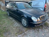 Gebraucht Mercedes E320 Avantgarde 224 PS (164 kW) 2004 Schwarz Kombi