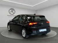Gebraucht VW Golf VIII Life 116 PS (85 kW) 2025 Grenadillschwarz metallic (metallic) Limousine