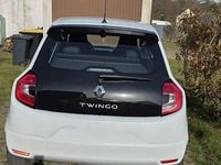 Gebraucht Renault Twingo Intens 65 PS (47 kW) 2020 Weiß Kleinwagen