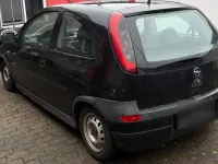 Second-hand Opel Corsa 75 CP (55 kW) 2002 Negru Hatchback