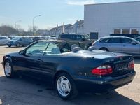 Gebraucht Mercedes CLK320 Avantgarde 218 PS (160 kW) 1999 Blau Cabrio